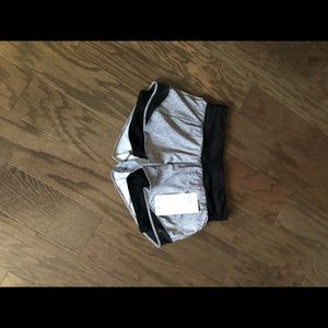 Lululemon Hotty Hot Shorts Naked Sz 10 NWT